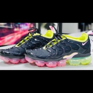 EUC! Nike Vapormax size 8.5